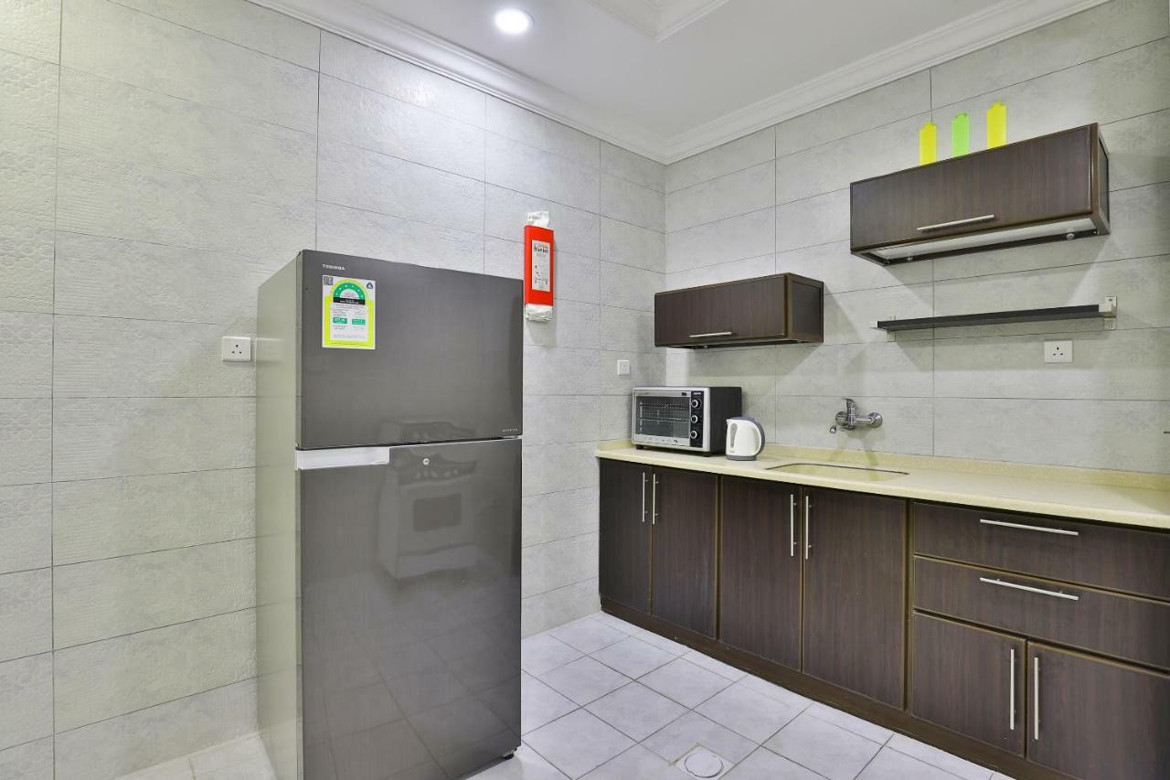 Al Harira Al Motamaiza Furnished Apartment Jeddah Bagian luar foto